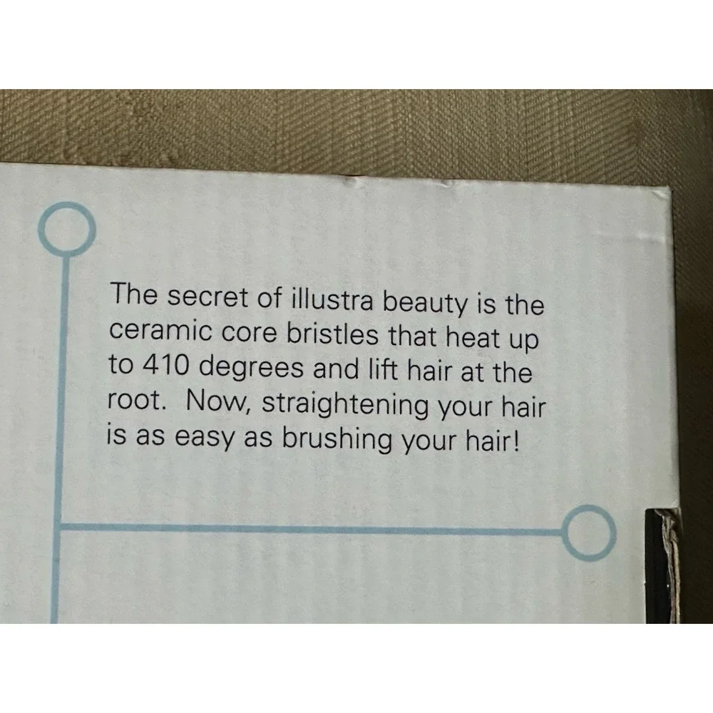 illustra Beauty Thermo Bristle Heated Straightening Styling Brush White